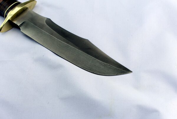 HUNTING KNIFE 1 - Image 3